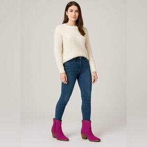 555- Dingo Suede Ankle Women's Boots Size 8 NWT